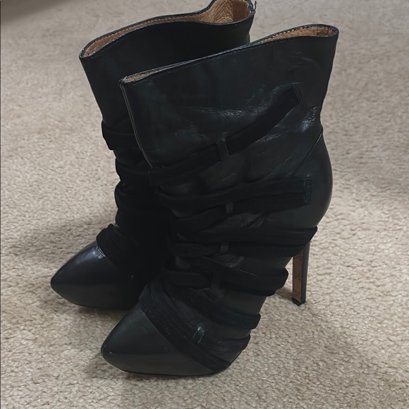 L.A.M.B. Heels - Picture 1 of 14